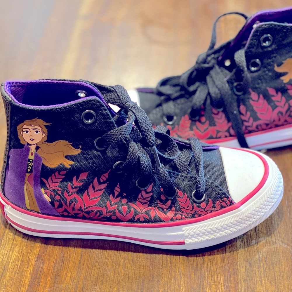 Frozen- Anna Converses size 11 kids